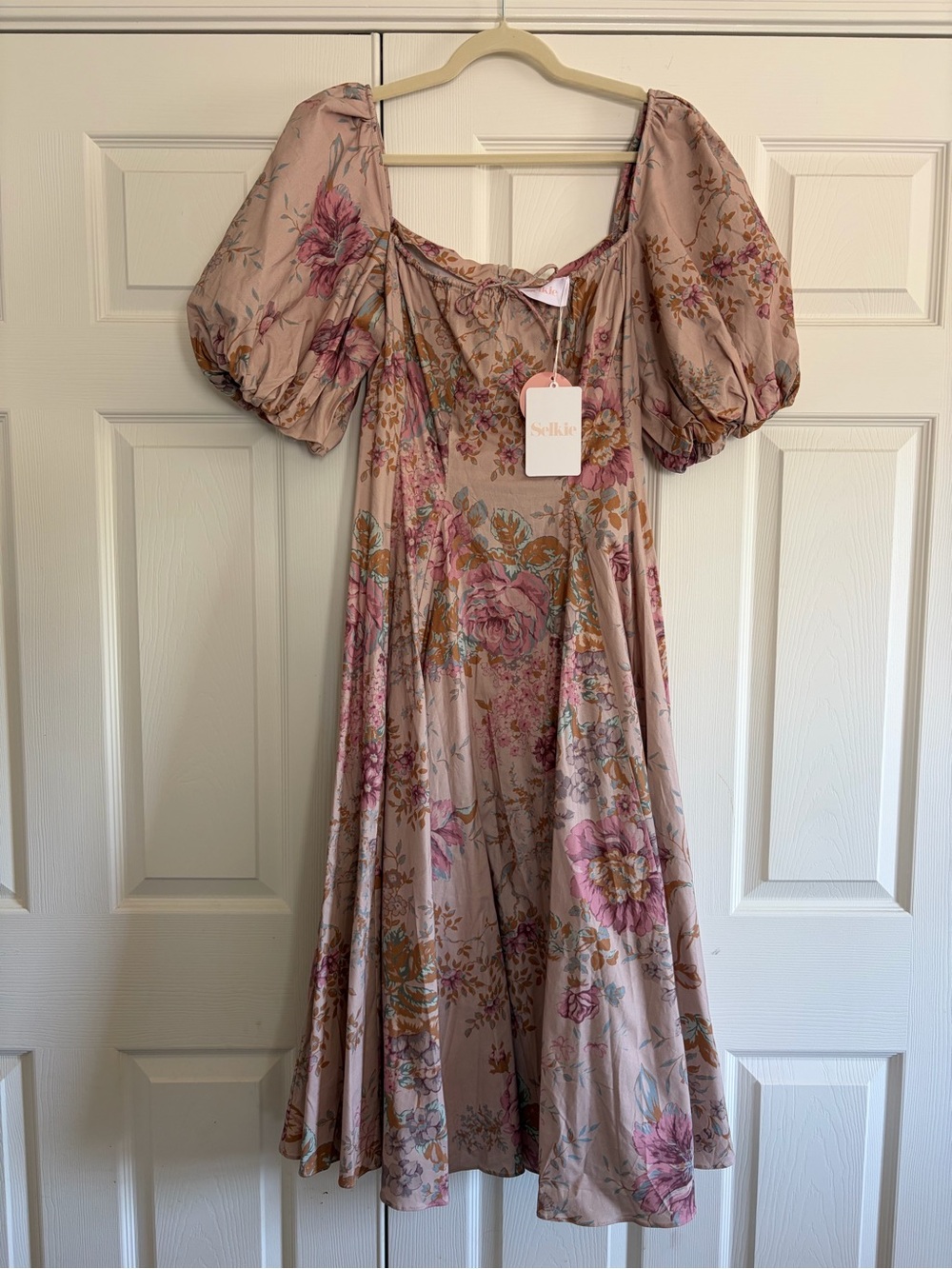 Selkie Blush Floral Puff-Sleeve Midi Dress